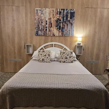 Servants' Quarters Studio Apartment Valletta Ngoại thất bức ảnh